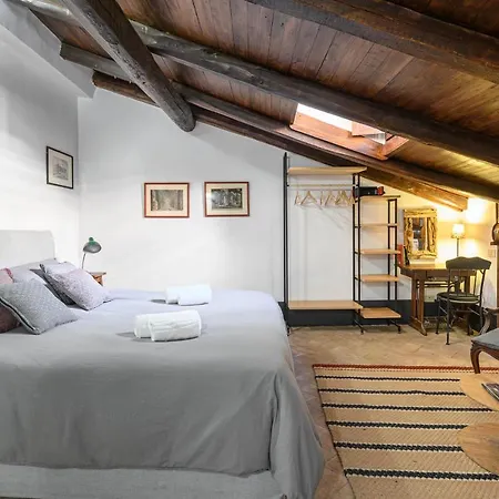 Casa Nora Róma